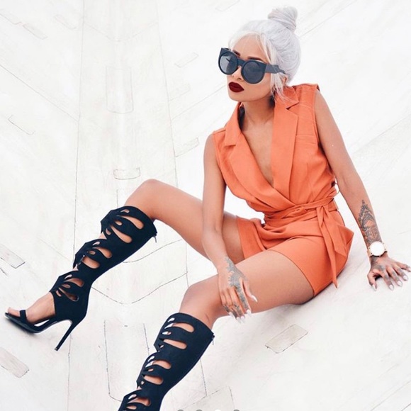 NWT-Misguided jumpsuit - Picture 2 of 4